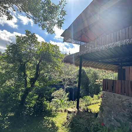Munduk Tutub Waterfall View Exterior foto
