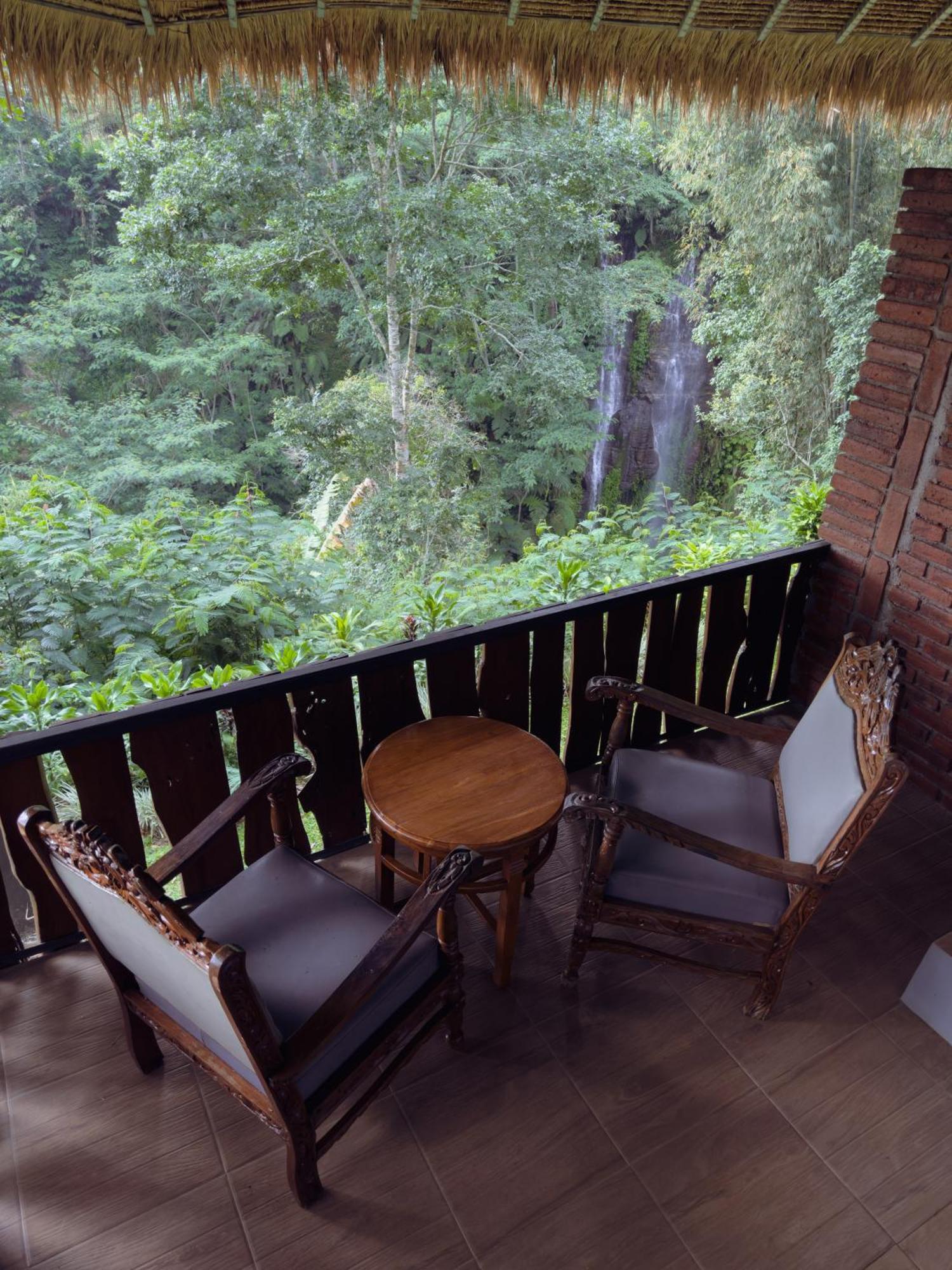 Munduk Tutub Waterfall View Exterior foto